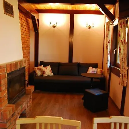 Nad Jeziorem Lodge *
