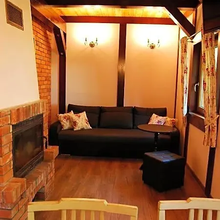 Nad Jeziorem Lodge *